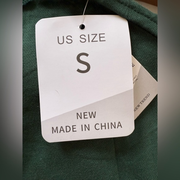 NWT - Green Two-Piece Lounge Sweat Set - Size Small - Picture 5 of 12